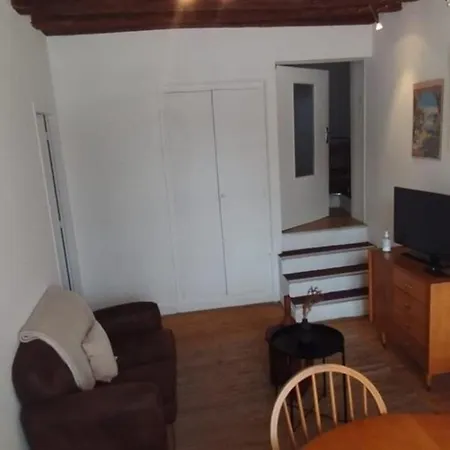 Vue Chateau - Chez Lydia Vila